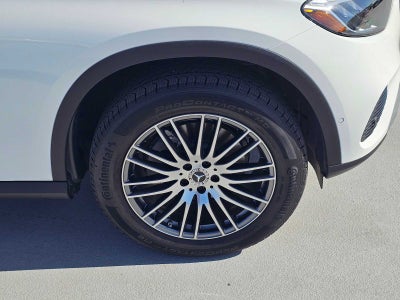 2025 Mercedes-Benz GLC 300 SUV