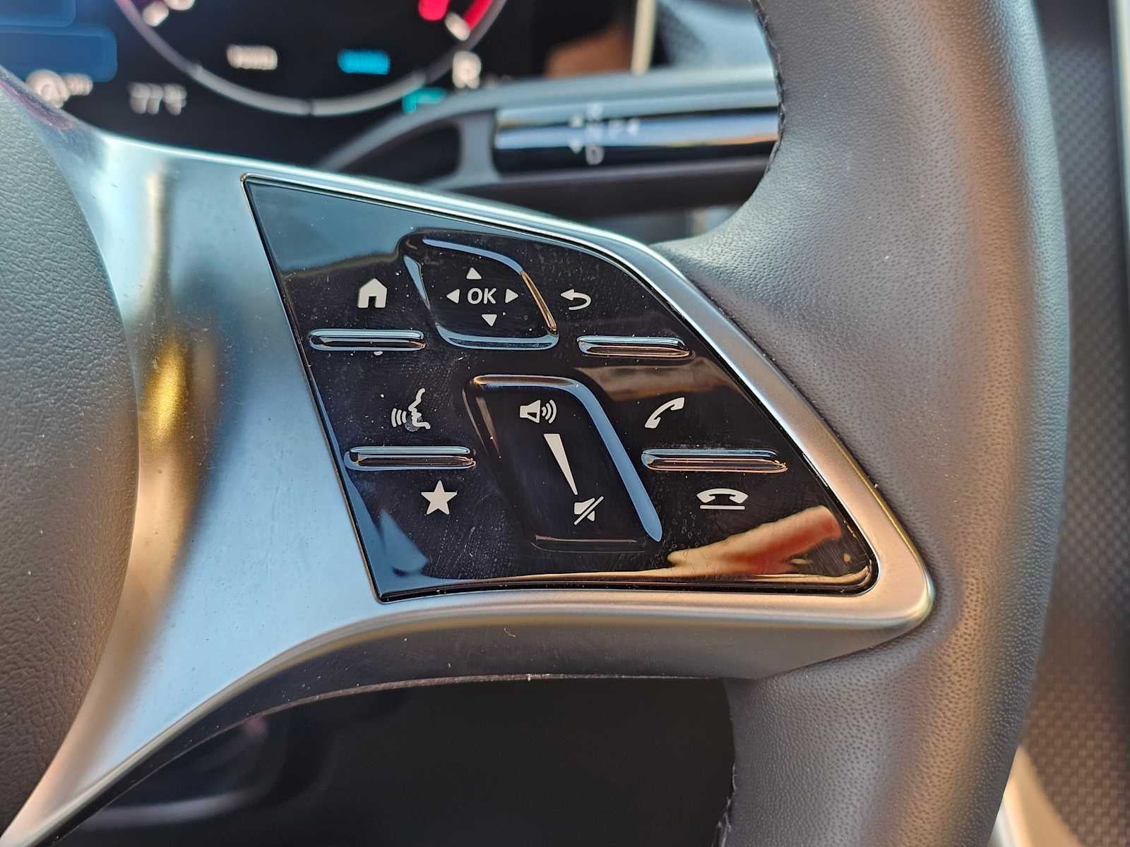 2026 Mercedes-Benz GLC 300 SUV