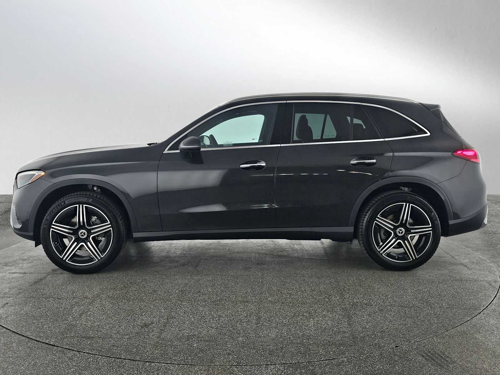 2026 Mercedes-Benz GLC 300 SUV