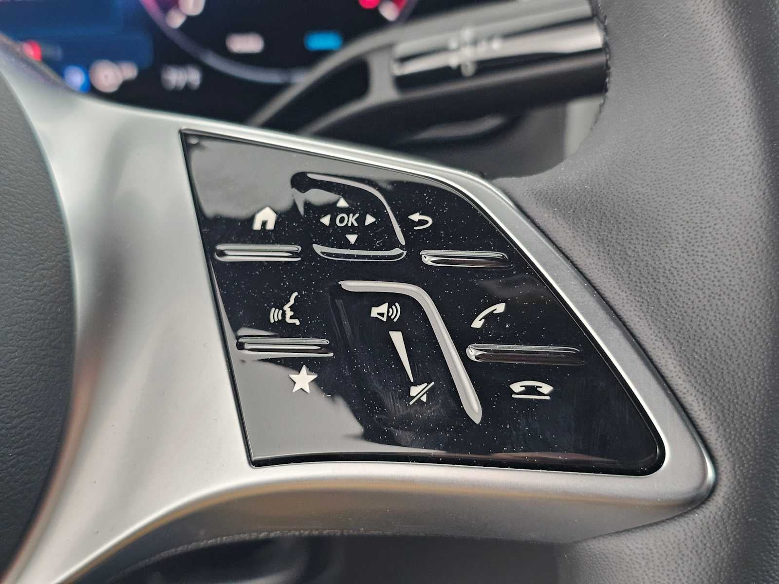 2026 Mercedes-Benz GLC 300 SUV