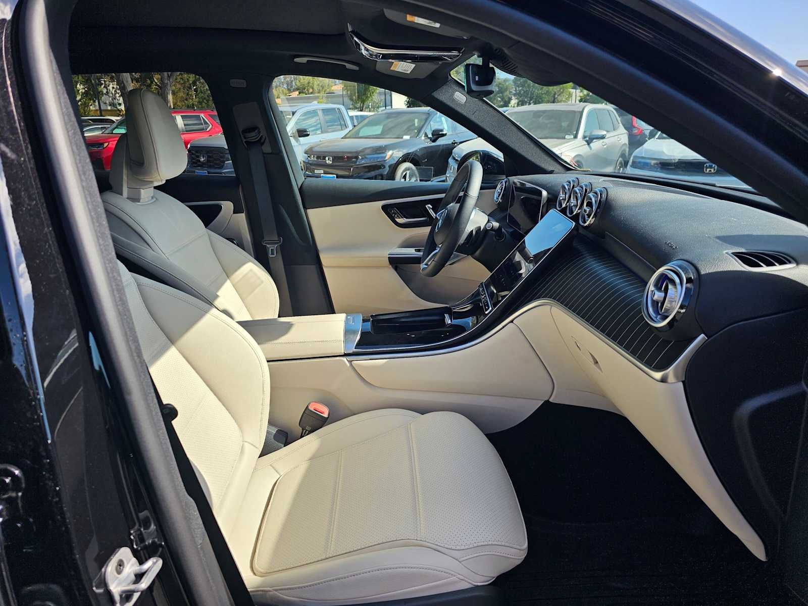 2026 Mercedes-Benz GLC 300 4MATIC® SUV