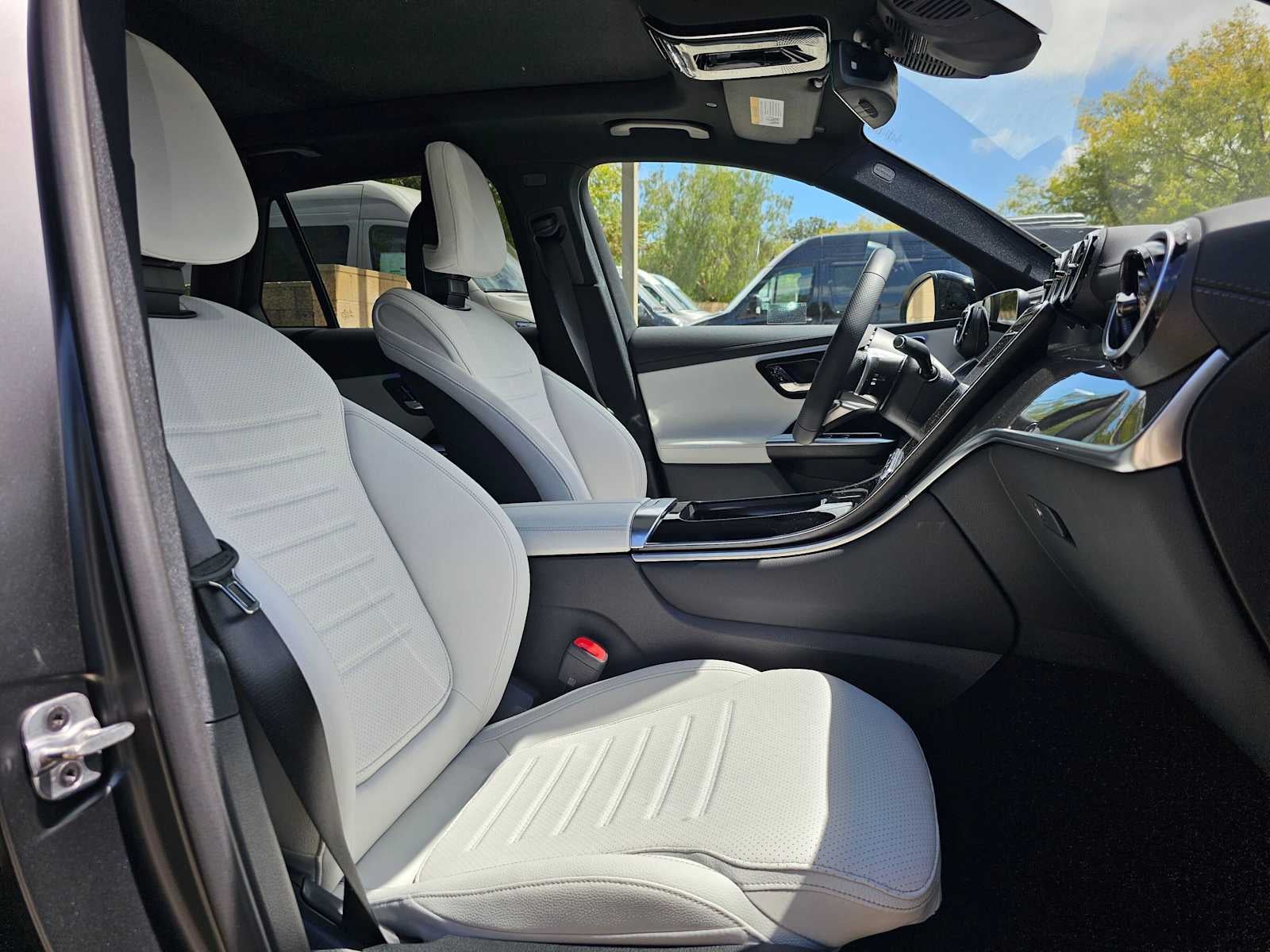 2026 Mercedes-Benz GLC 300 4MATIC® SUV