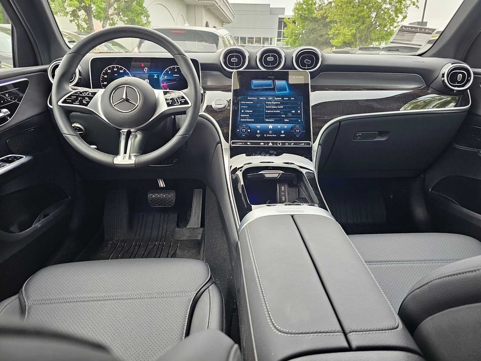 2026 Mercedes-Benz GLC 300 4MATIC® SUV