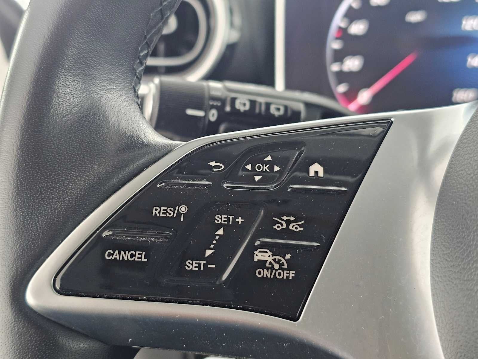 2023 Mercedes-Benz GLC GLC 300