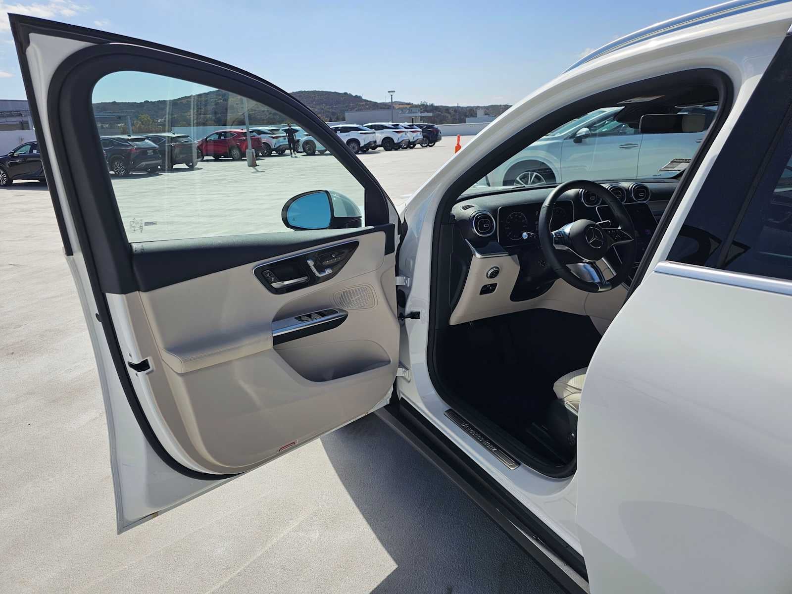 2026 Mercedes-Benz GLC 300 4MATIC® SUV