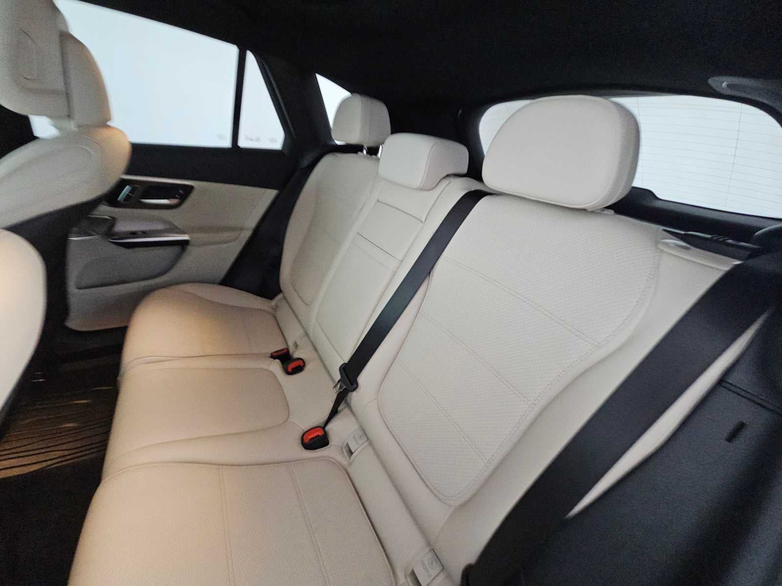 2025 Mercedes-Benz GLC 350e 4MATIC® SUV
