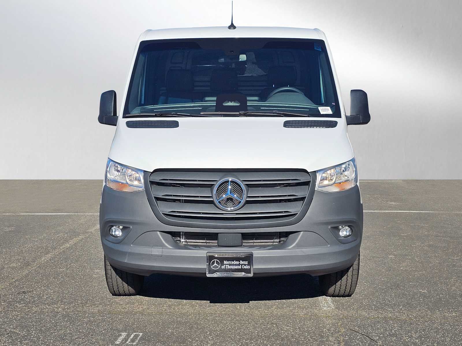 2025 Mercedes-Benz Sprinter 2500 Standard Roof I4 Diesel 144" RWD