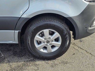 2025 Mercedes-Benz Sprinter 2500 Standard Roof I4 Diesel HO 144" RWD