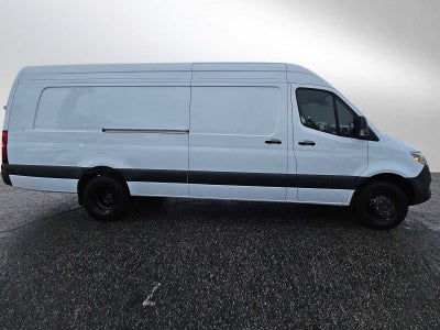 2025 Mercedes-Benz Sprinter 3500 High Roof I4 Diesel HO 170" Extended RWD