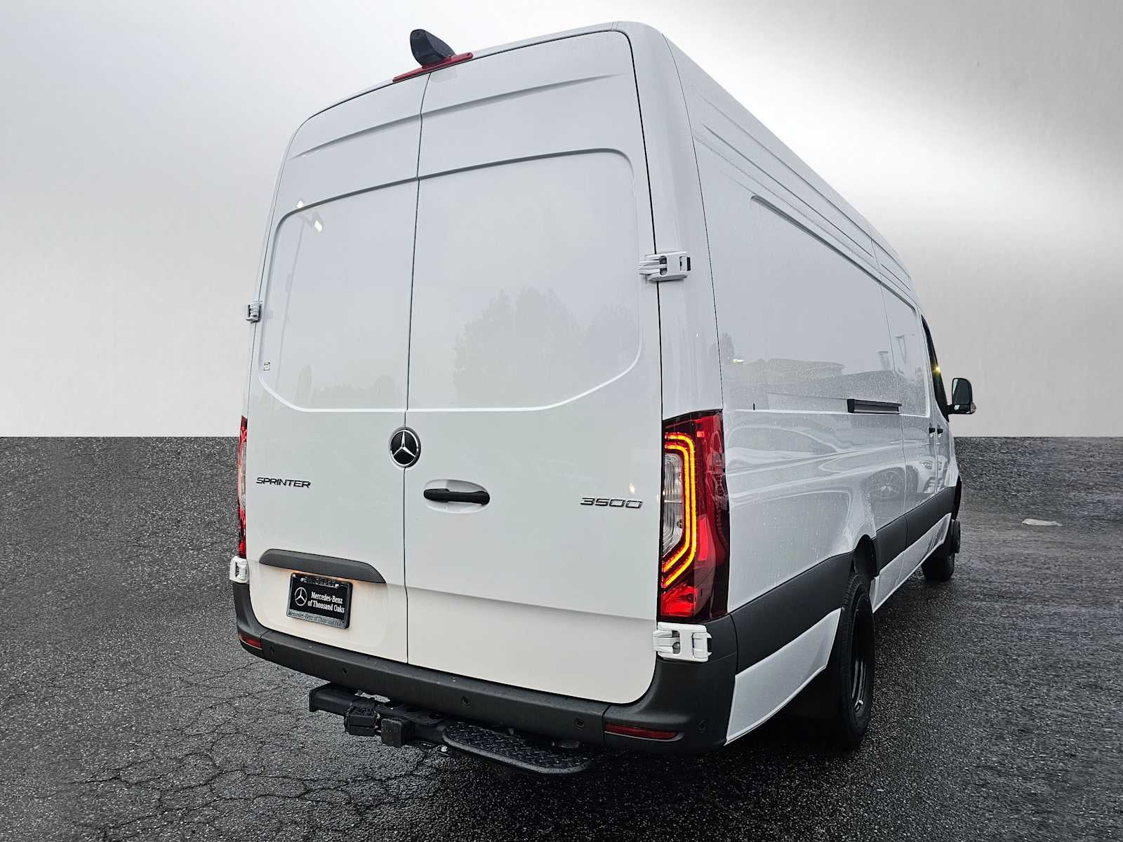 2025 Mercedes-Benz Sprinter 3500 High Roof I4 Diesel HO 170" Extended RWD