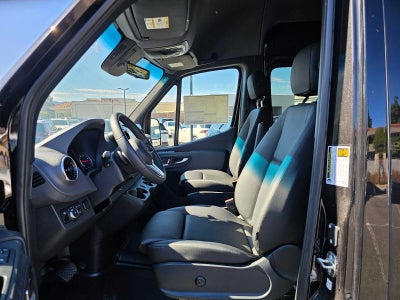 2024 Mercedes-Benz Sprinter 2500 Standard Roof I4 Diesel HO 144" RWD