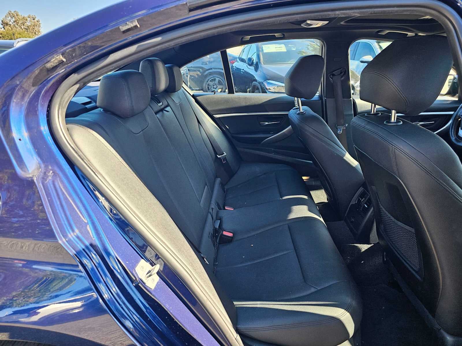 2018 BMW 330i xDrive 330i xDrive