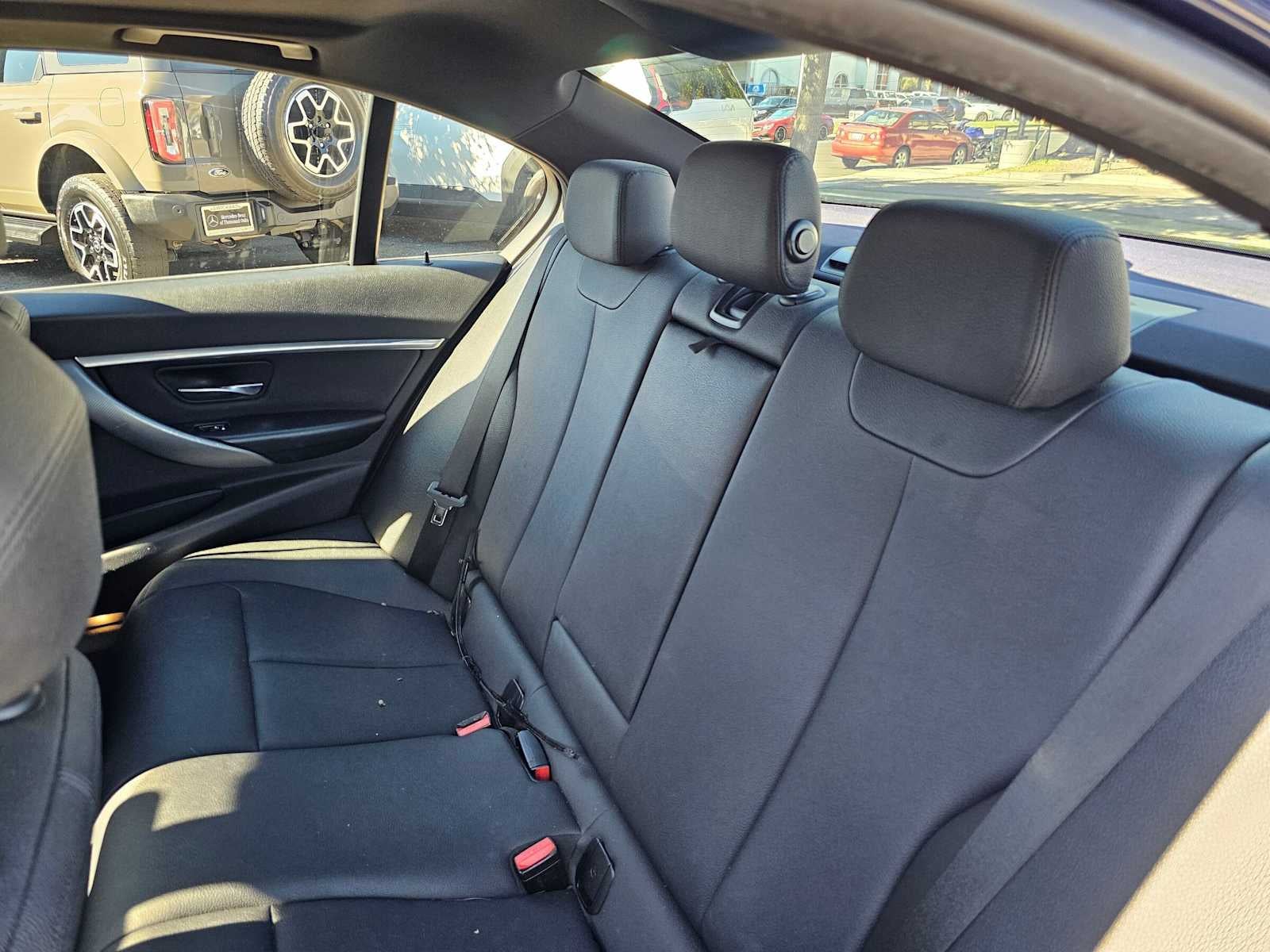 2018 BMW 330i xDrive 330i xDrive