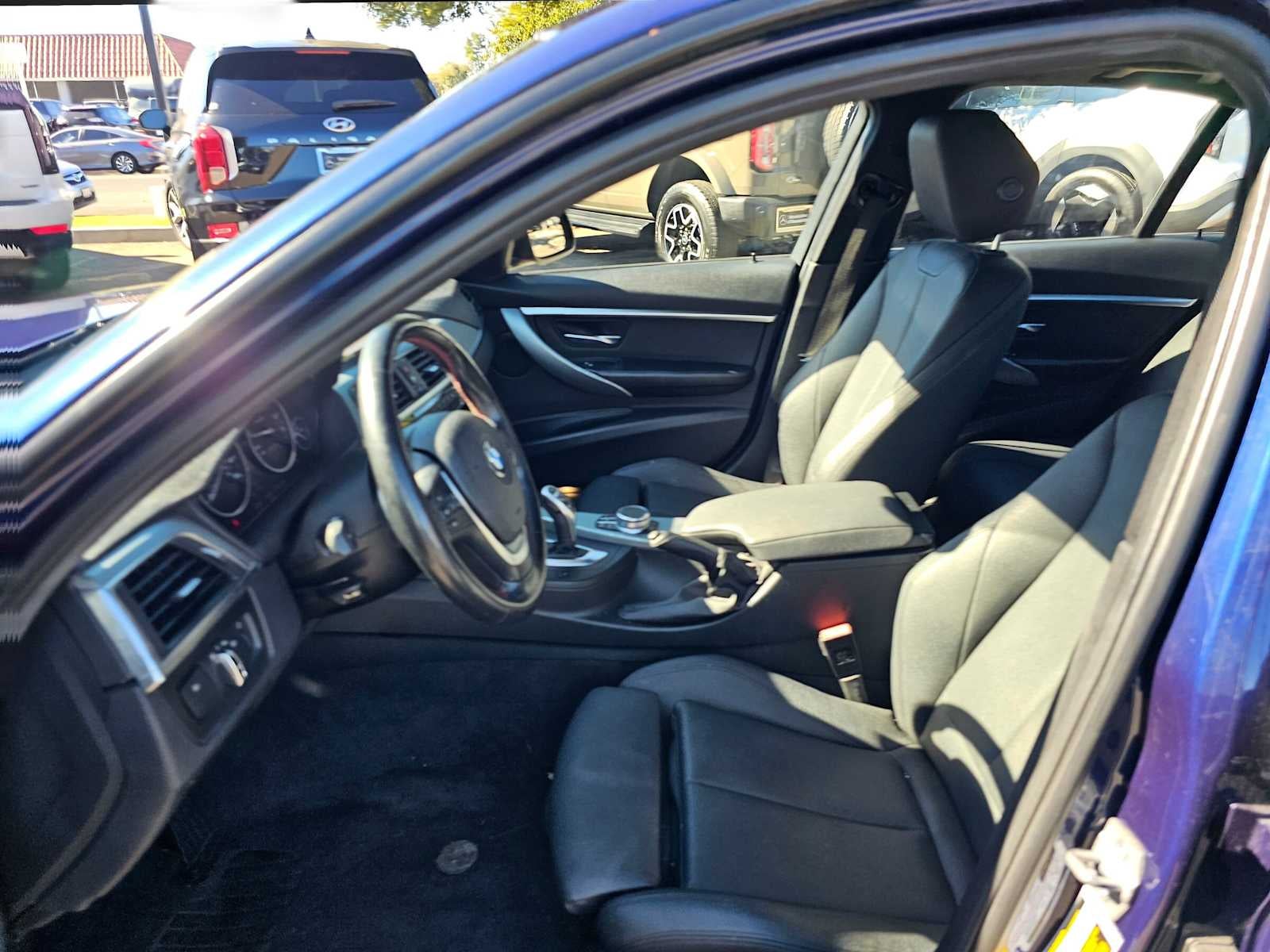 2018 BMW 330i xDrive 330i xDrive