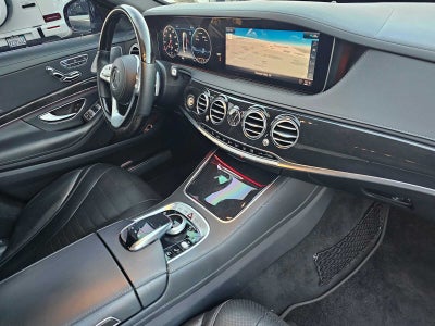 2020 Mercedes-Benz S 560 Sedan