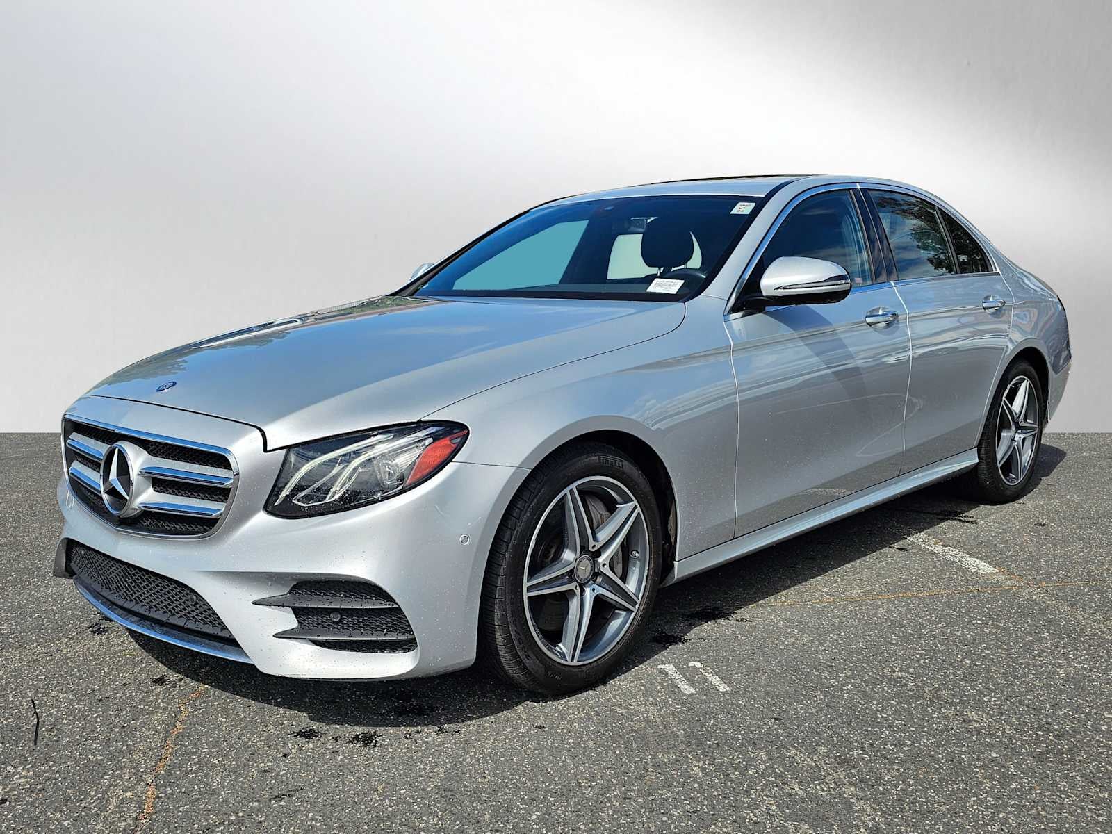 2017 Mercedes-Benz E 300 RWD Sedan