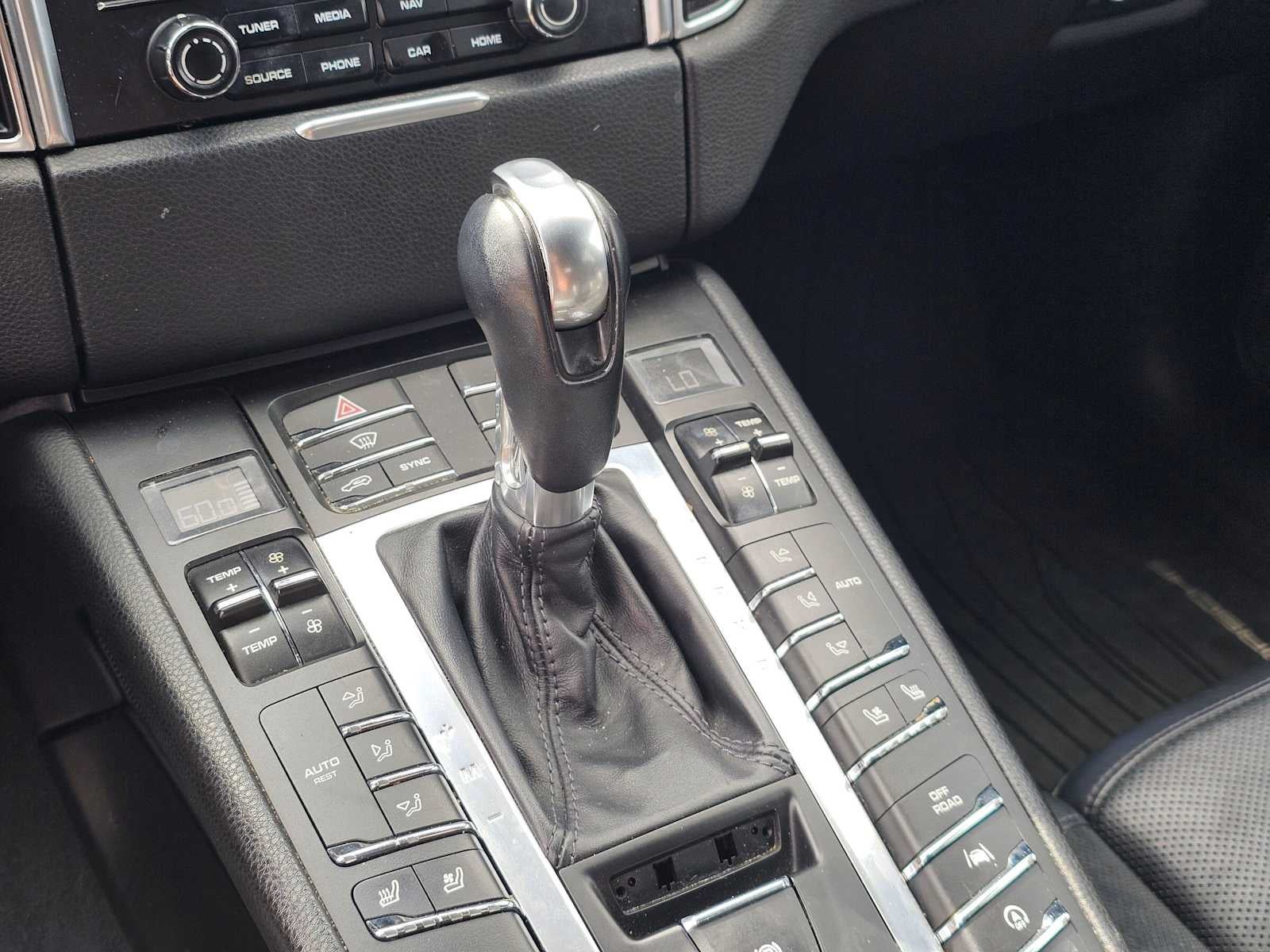 2017 Porsche Macan AWD