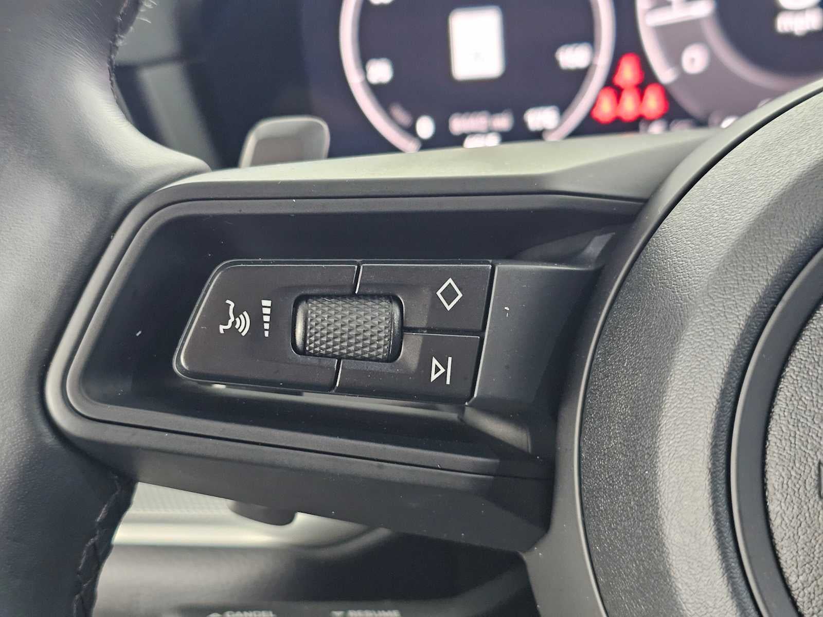 2025 Porsche Cayenne AWD