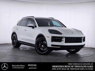 2025 Porsche Cayenne AWD