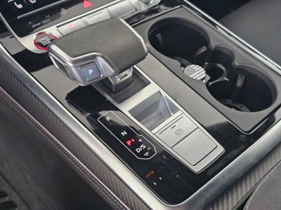 2025 Audi RS Q8 performance