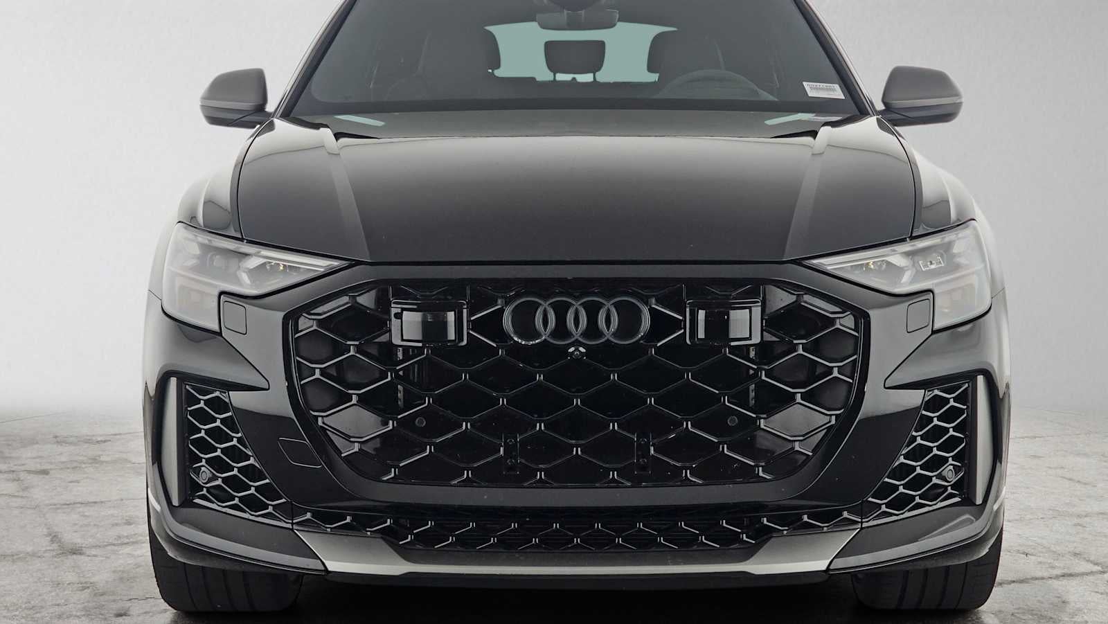 2025 Audi RS Q8 performance