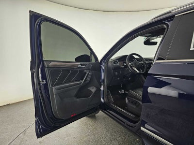 2023 Volkswagen Tiguan SEL R-Line