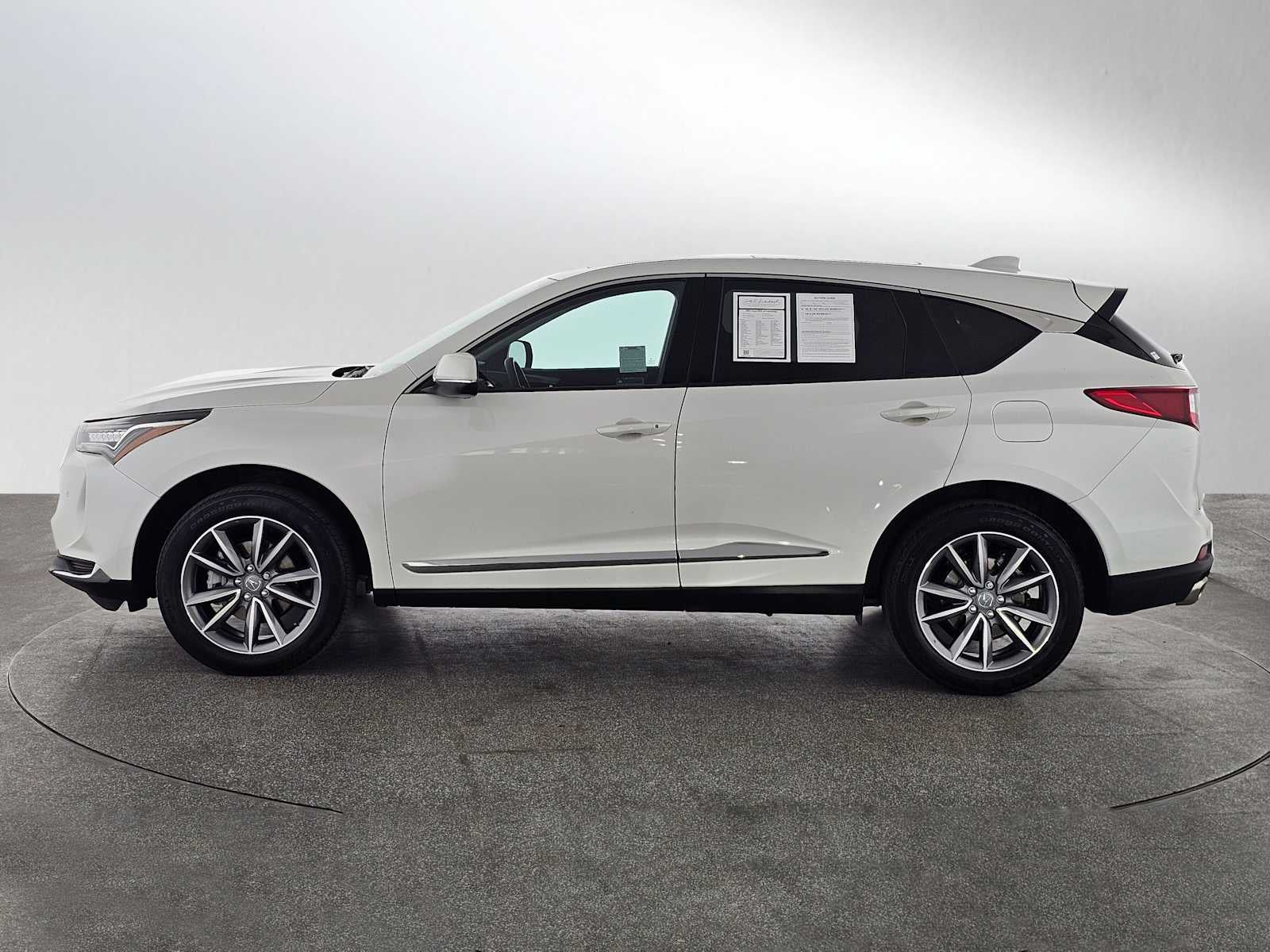 2023 Acura RDX w/Technology Package