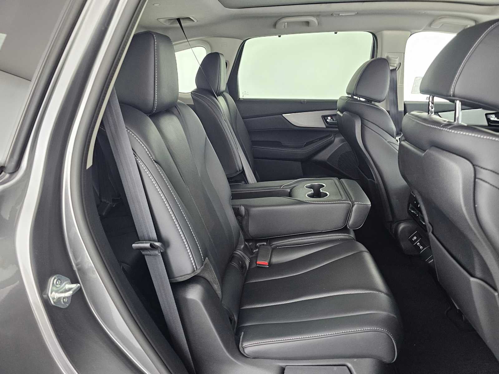 2023 Acura MDX w/Technology Package