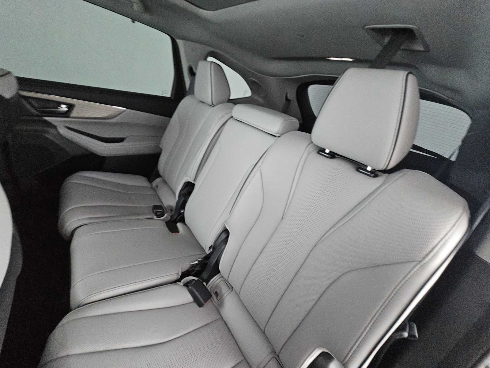 2023 Acura MDX w/Advance Package