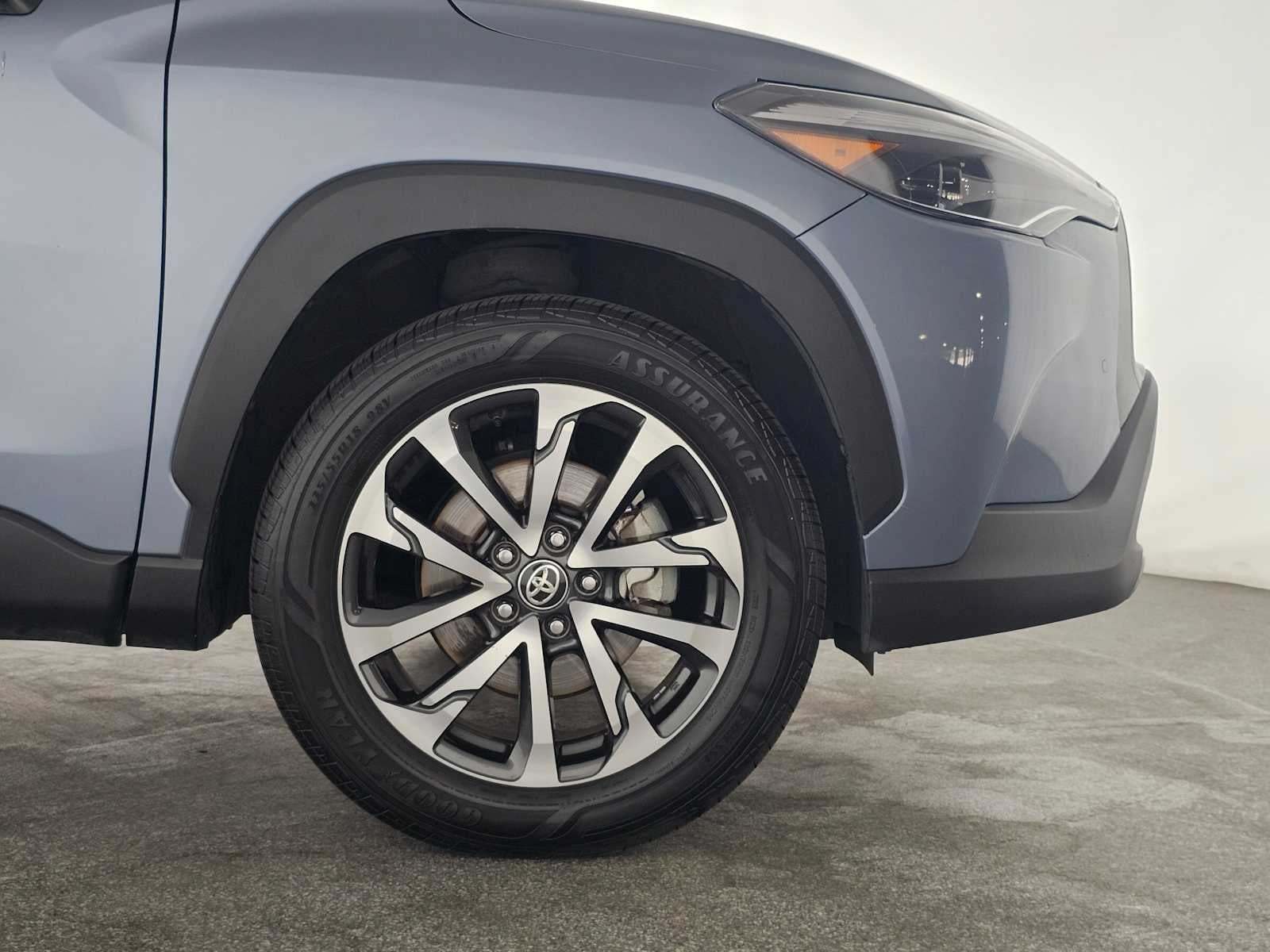 2024 Toyota Corolla Cross XLE