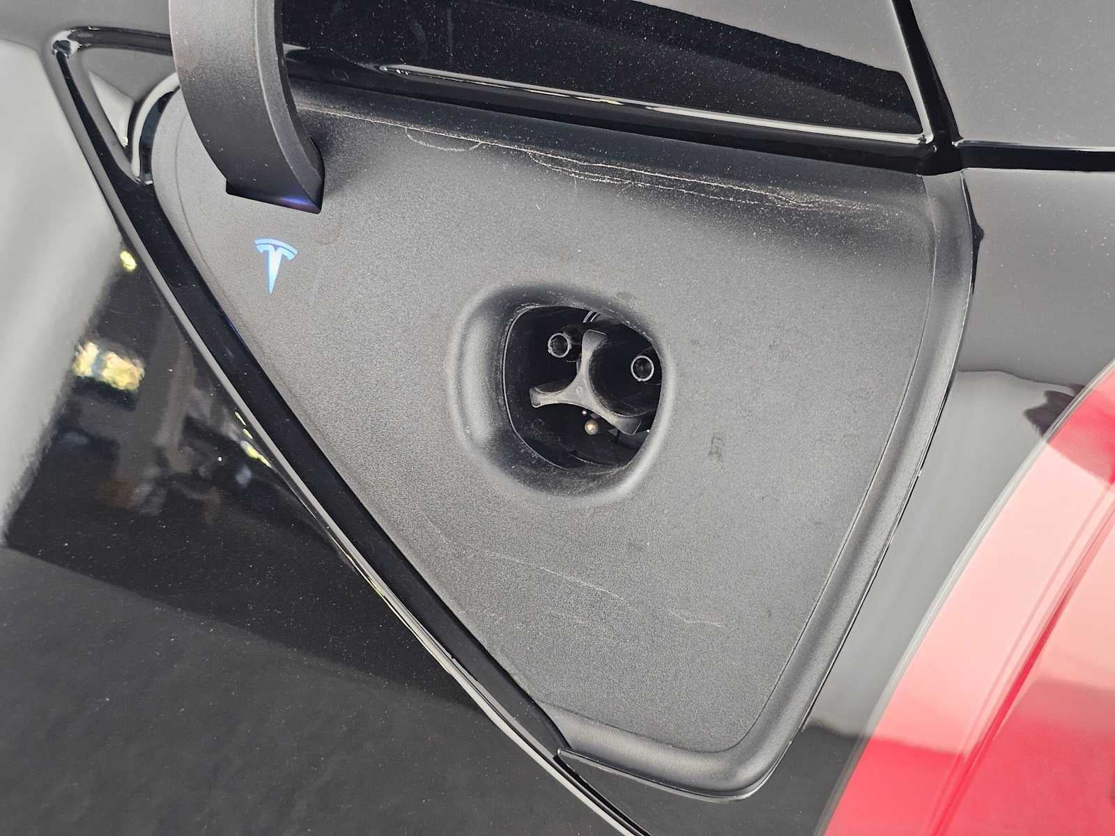 2023 Tesla Model Y RWD