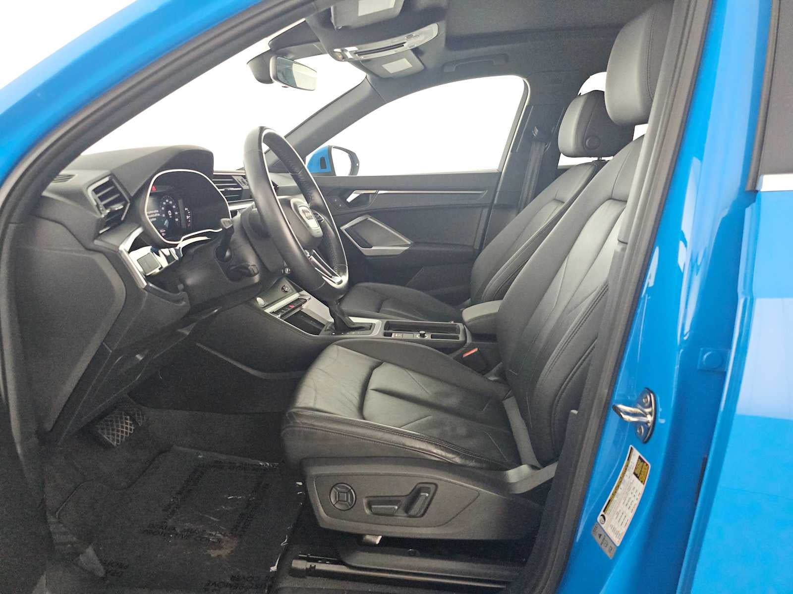 2020 Audi Q3 S line Premium