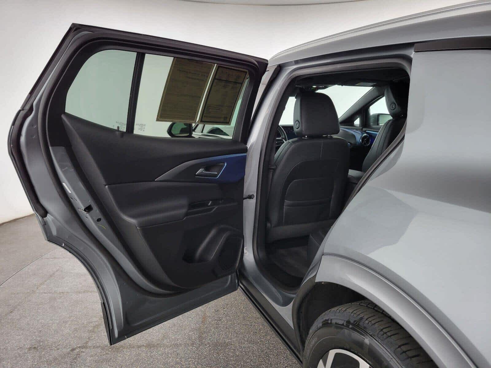 2024 Chevrolet Equinox EV LT