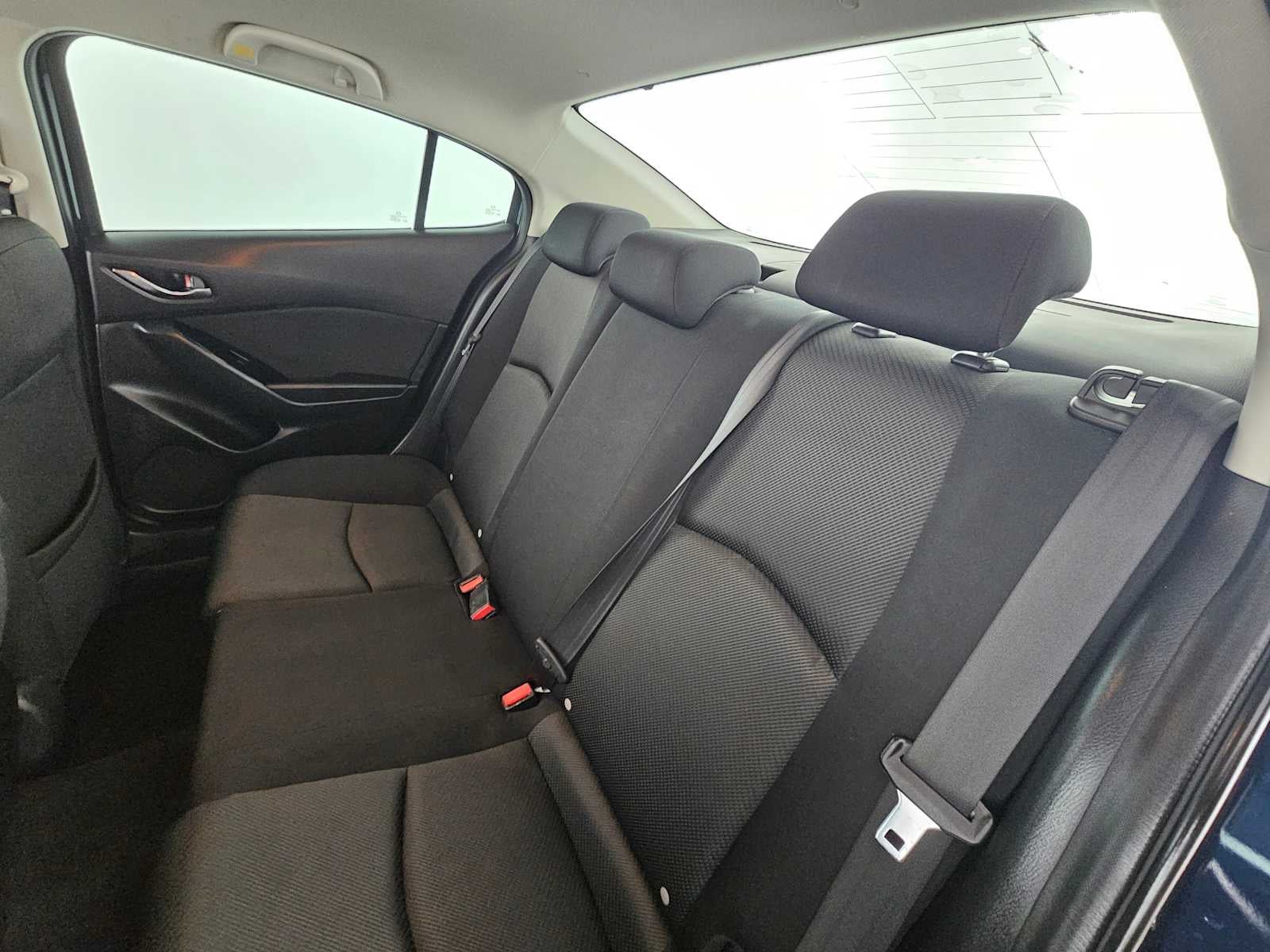 2017 Mazda Mazda3 4-Door Sport