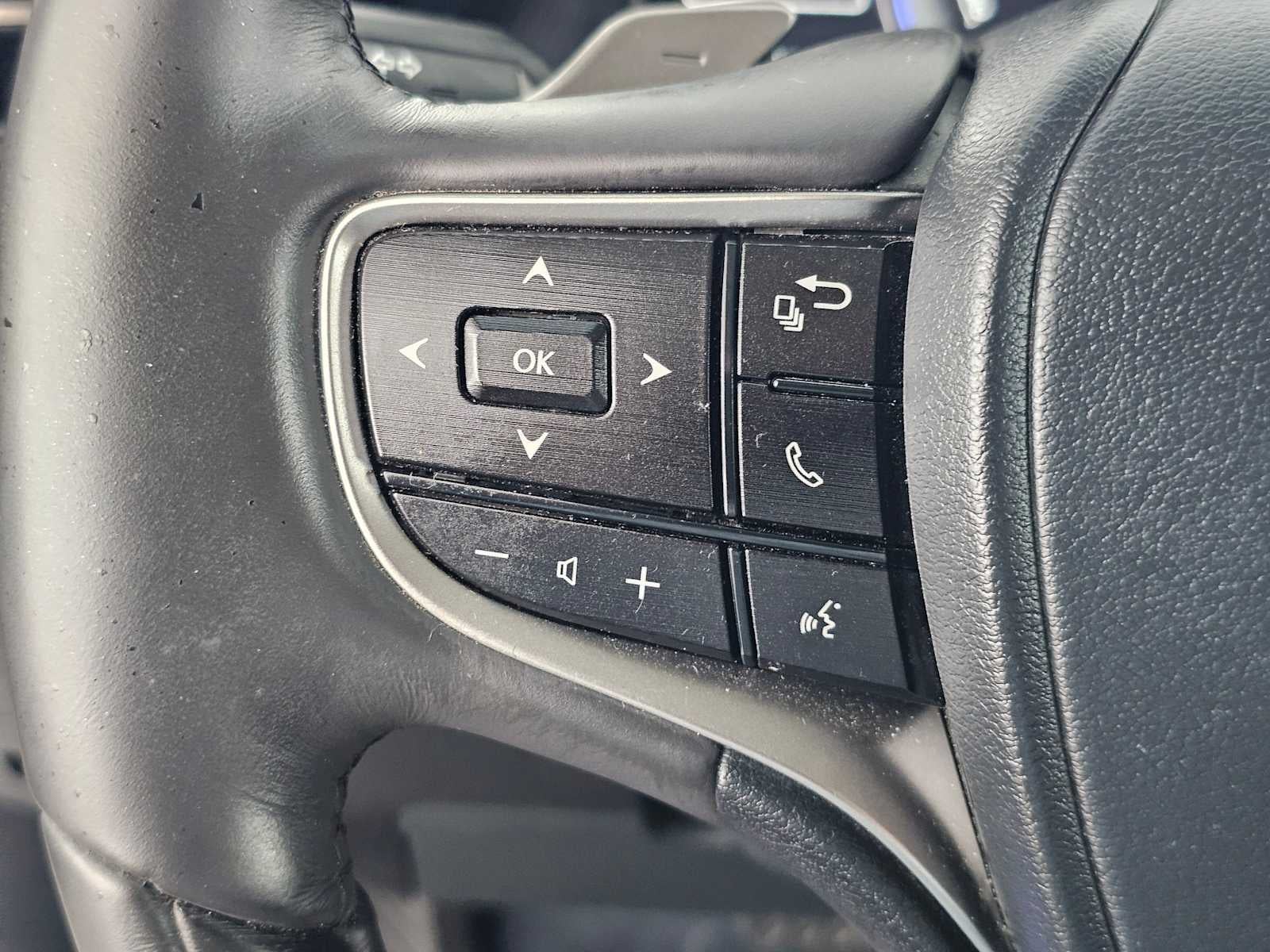 2023 Lexus ES 300h Luxury