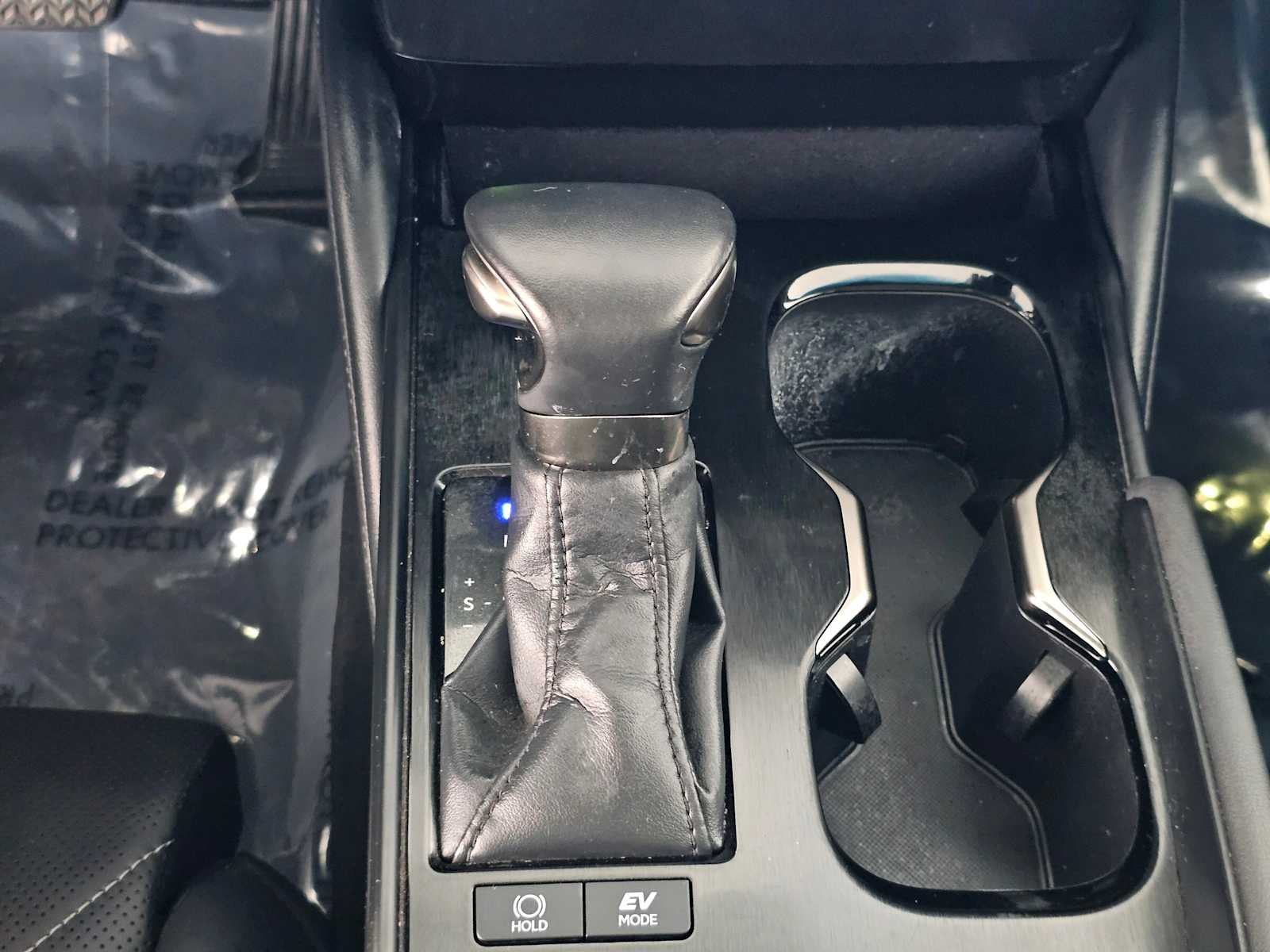 2023 Lexus ES 300h Luxury