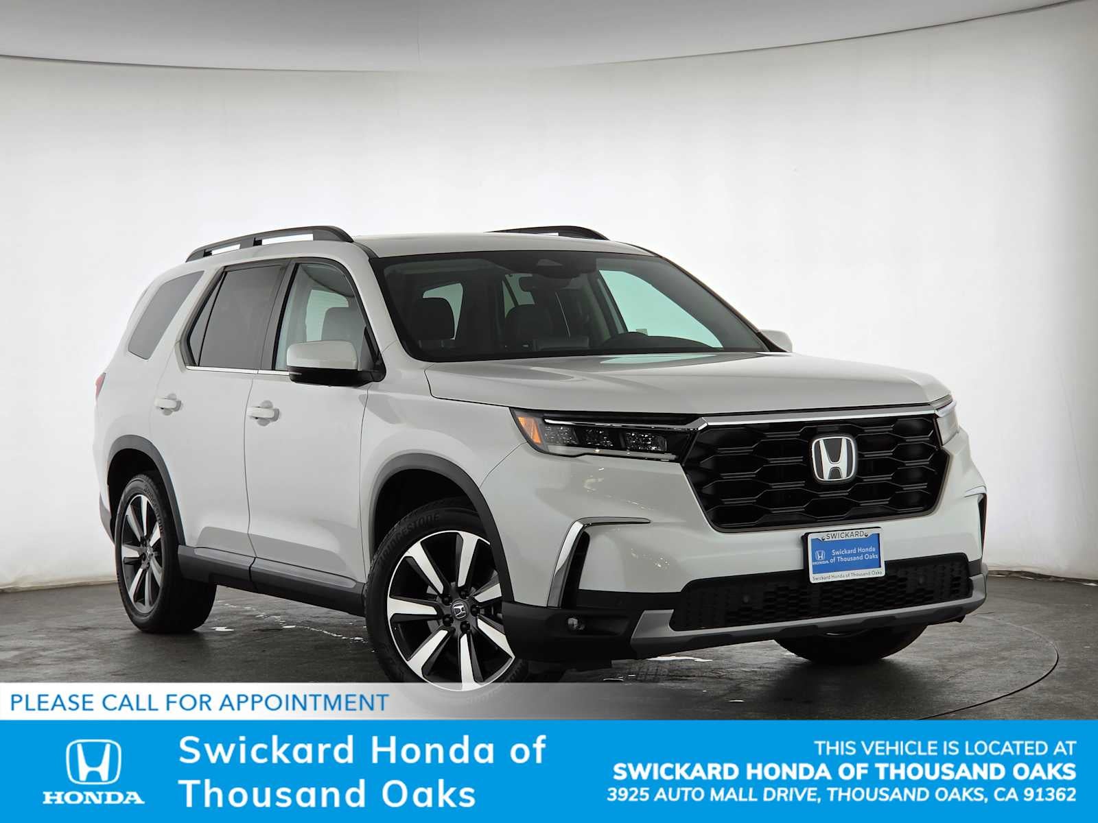 2025 Honda Pilot Touring