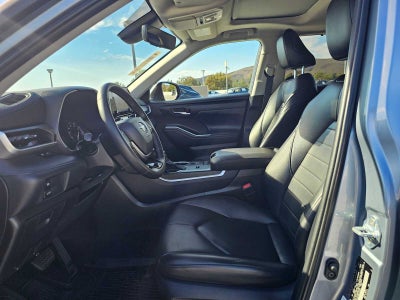 2020 Toyota Highlander XLE