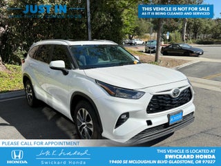 2023 Toyota Highlander XLE