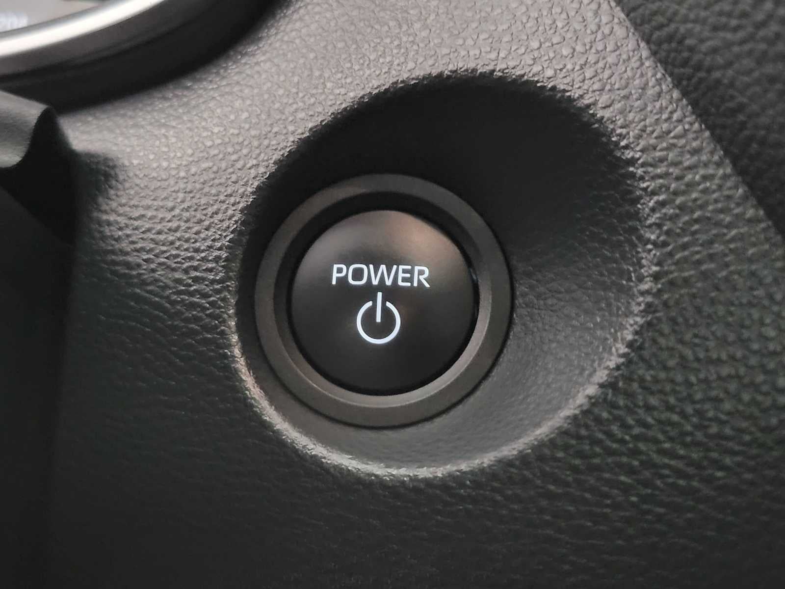 2024 Toyota Corolla Cross Hybrid XSE