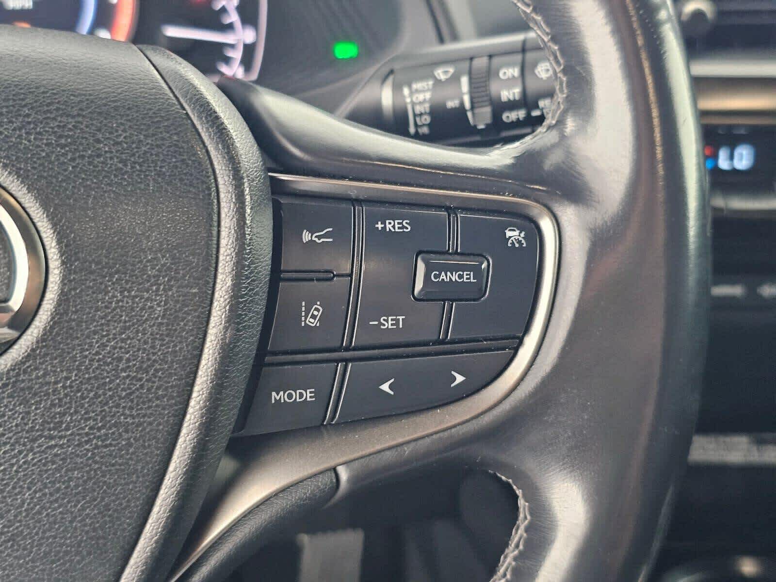 2021 Lexus UX 200 UX 200