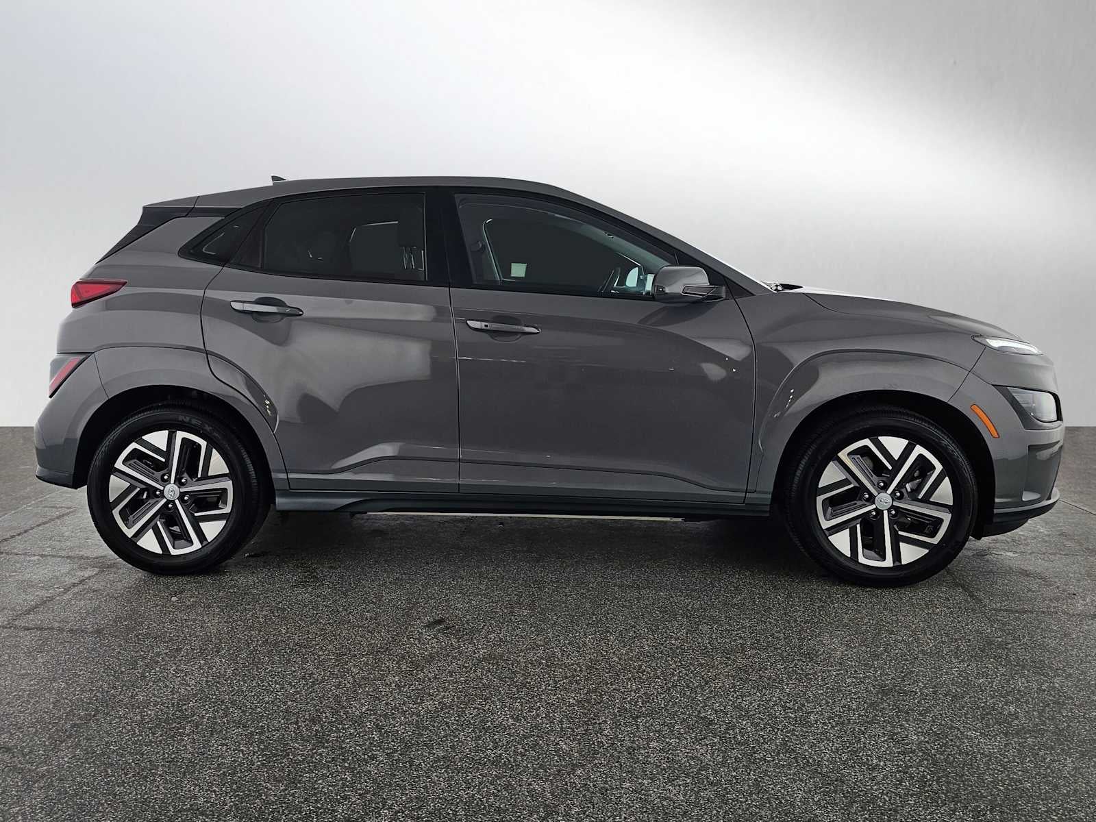 2023 Hyundai Kona Electric SE