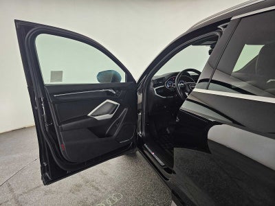 2021 Audi Q3 S line Premium