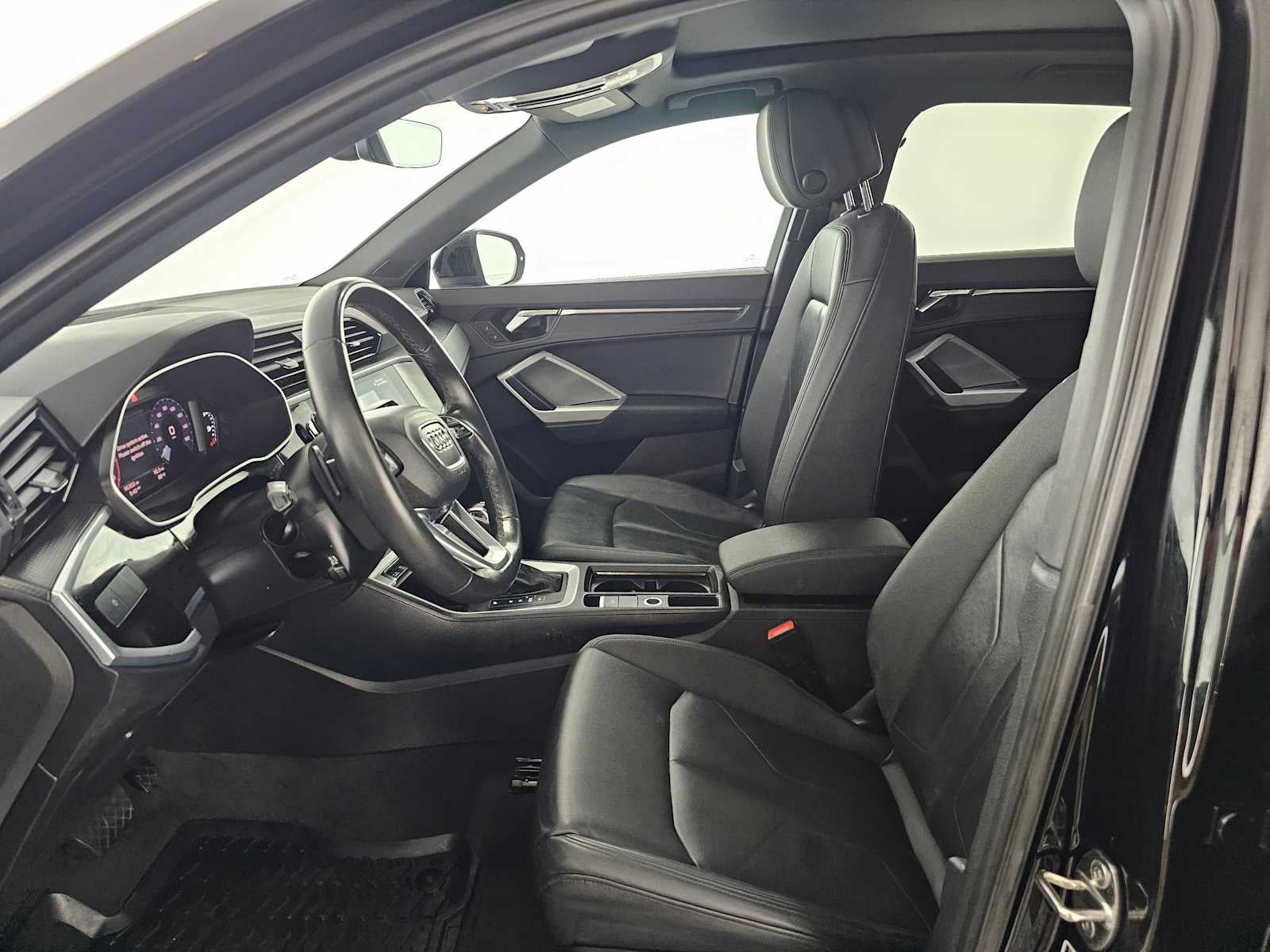 2021 Audi Q3 S line Premium