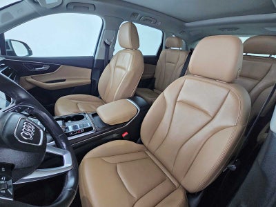 2023 Audi Q7 Premium Plus