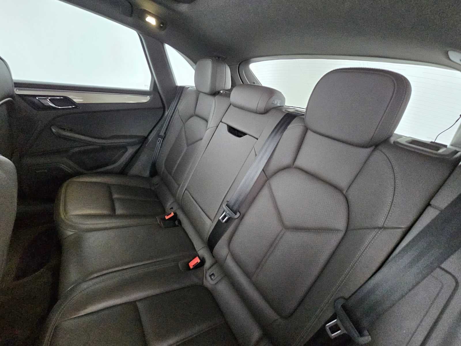 2018 Porsche Macan S