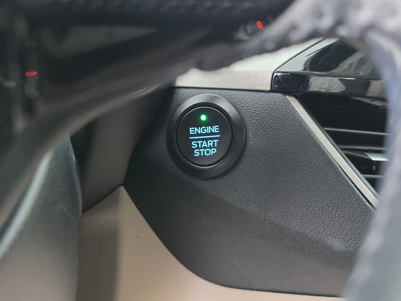 2021 Ford Escape SEL Hybrid