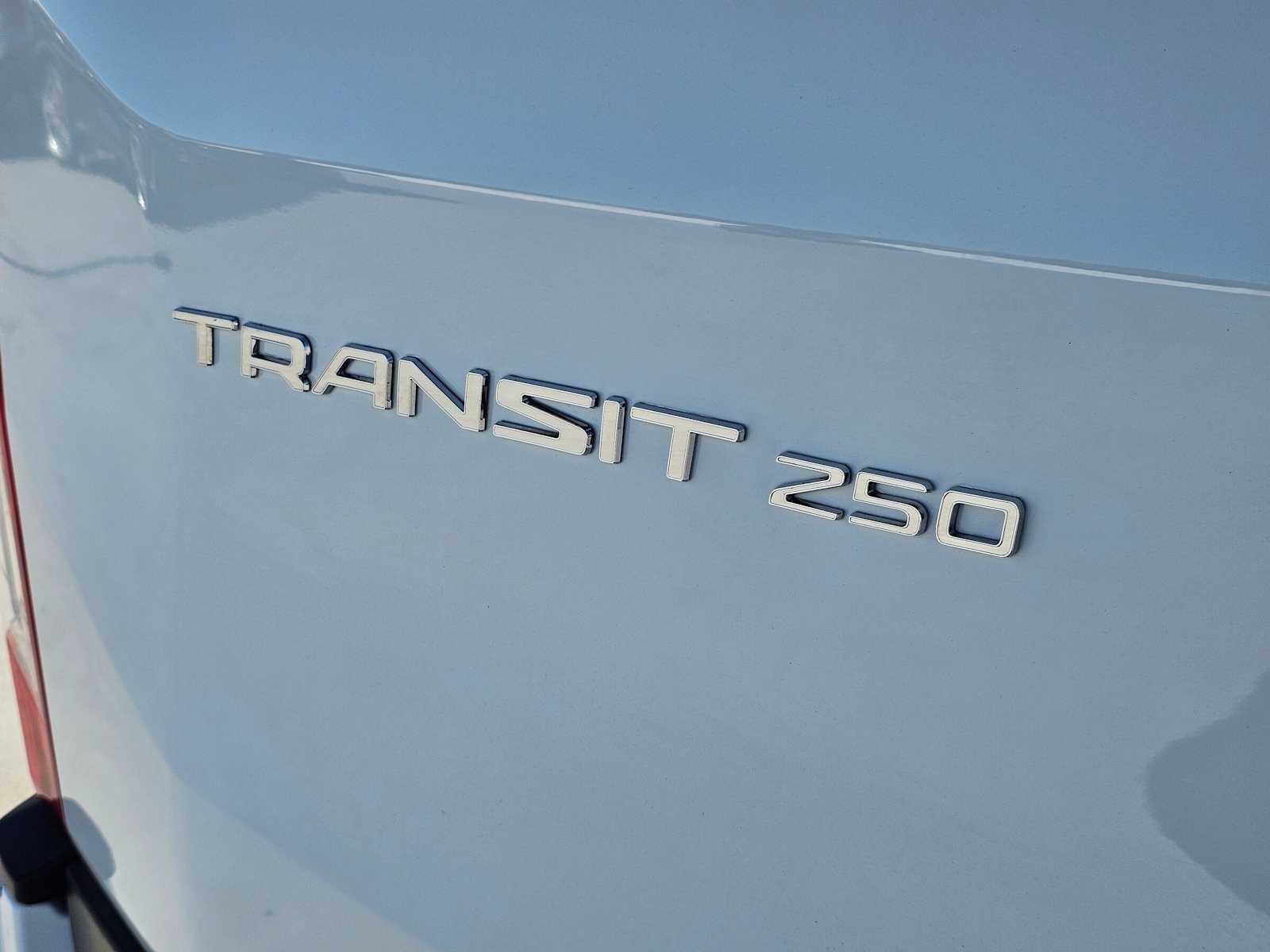 2025 Ford Transit Cargo Van T-250 130" Low Rf 9070 GVWR RWD