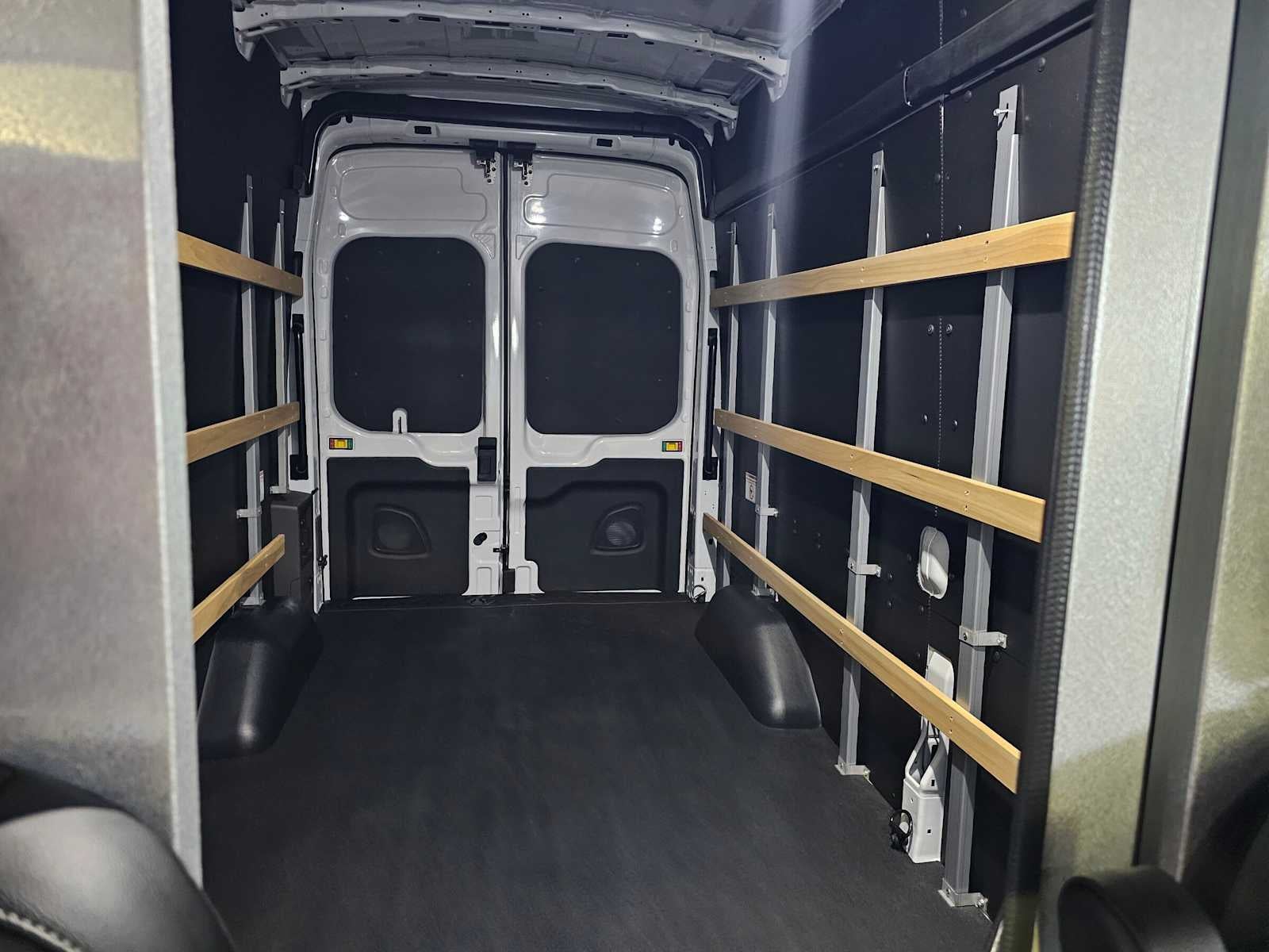 2022 Ford E-Transit Cargo Van T-350 148" Hi Rf 9500 GVWR RWD