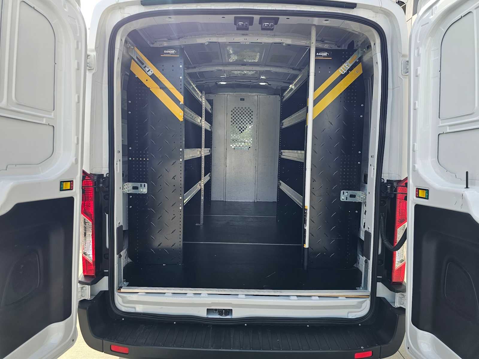 2023 Ford E-Transit Cargo Van T-350 130" Med Rf 9500 GVWR RWD